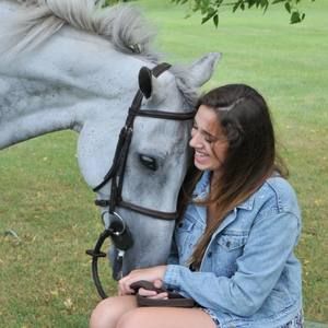 Meet your Posher, Grace